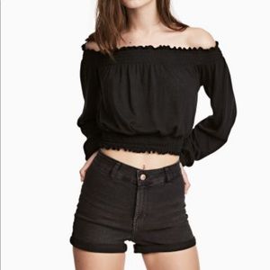 H&M Long Sleeve Off-the-shoulder Crop Top